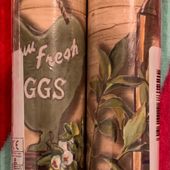 Farm House Wall Paper - Picture 2 of 2